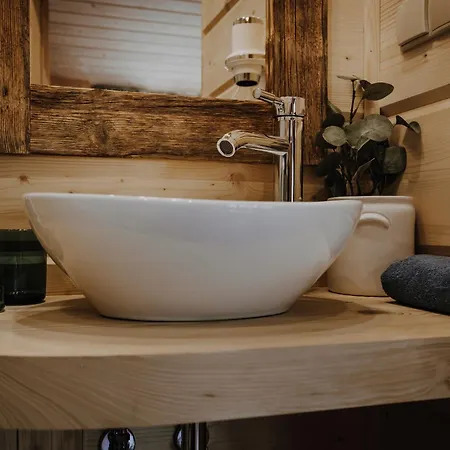 Nad Potokiem Чарны-Дунаец